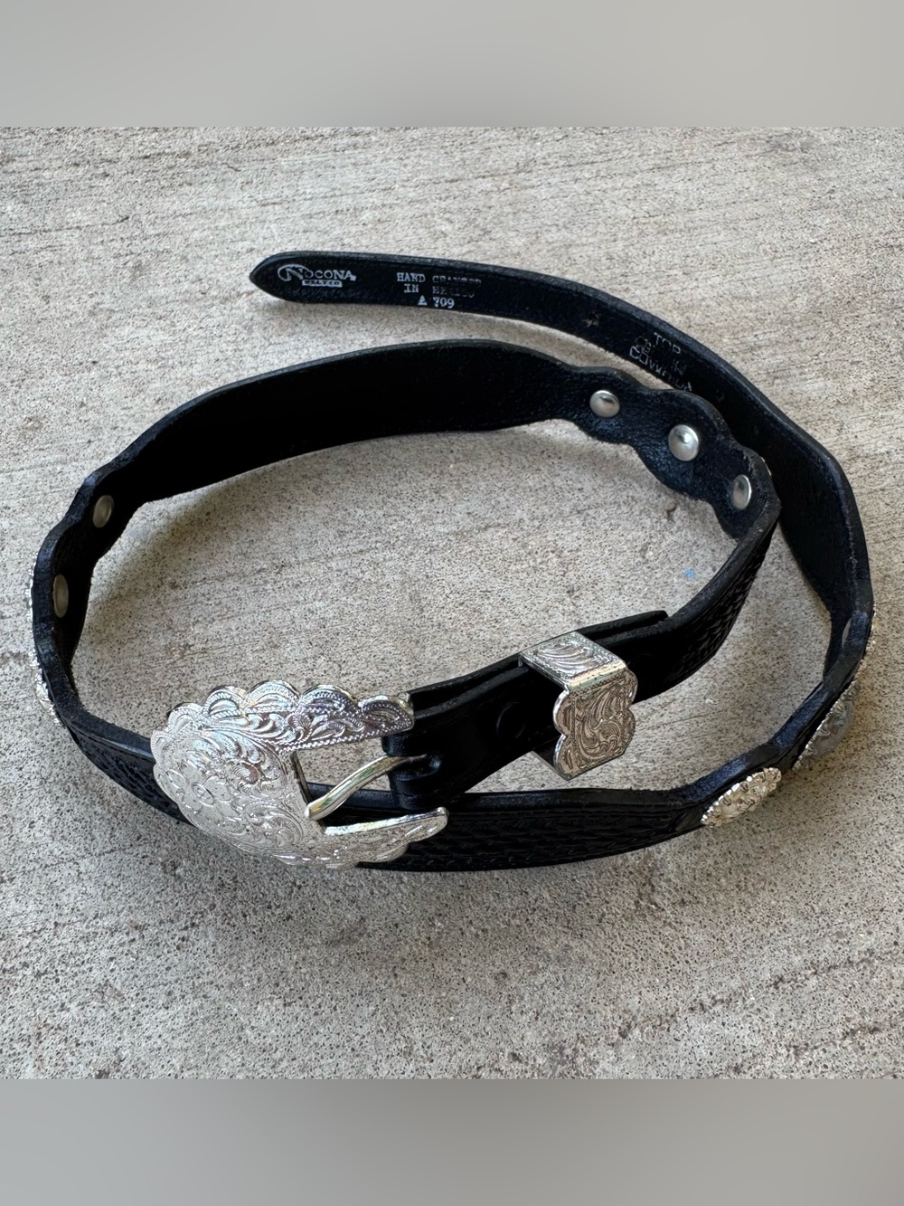 NOCONA BELT CO.
Vintage Ladies Black Tooled Leather Western Belt Size 30